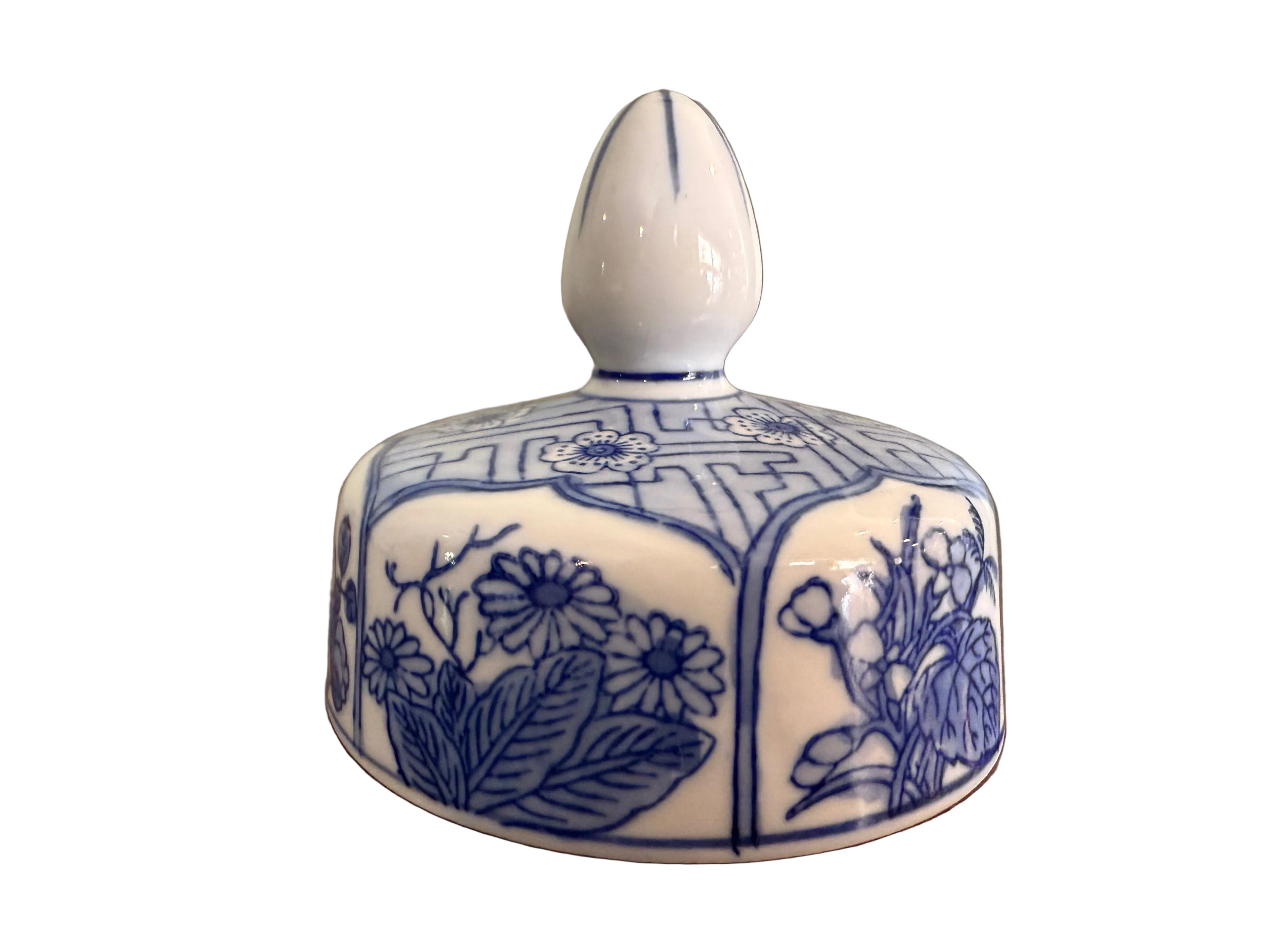 Large Vintage Baluster Form Blue and White Honeycomb Chinoiserie Vase With Fitted Lid