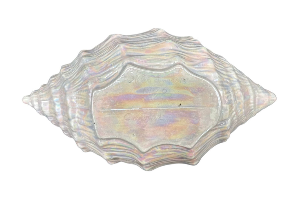 Incredible Signed 1970s Vintage Opalescent Conch Tureen With Ladle