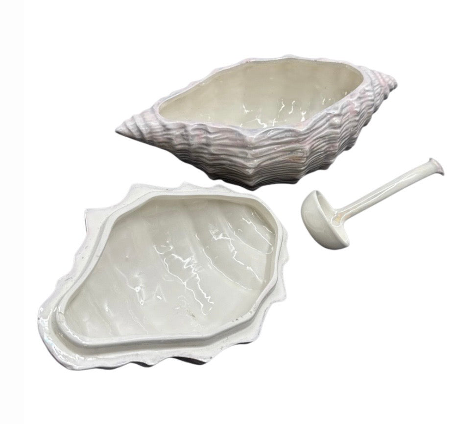 Incredible Signed 1970s Vintage Opalescent Conch Tureen With Ladle