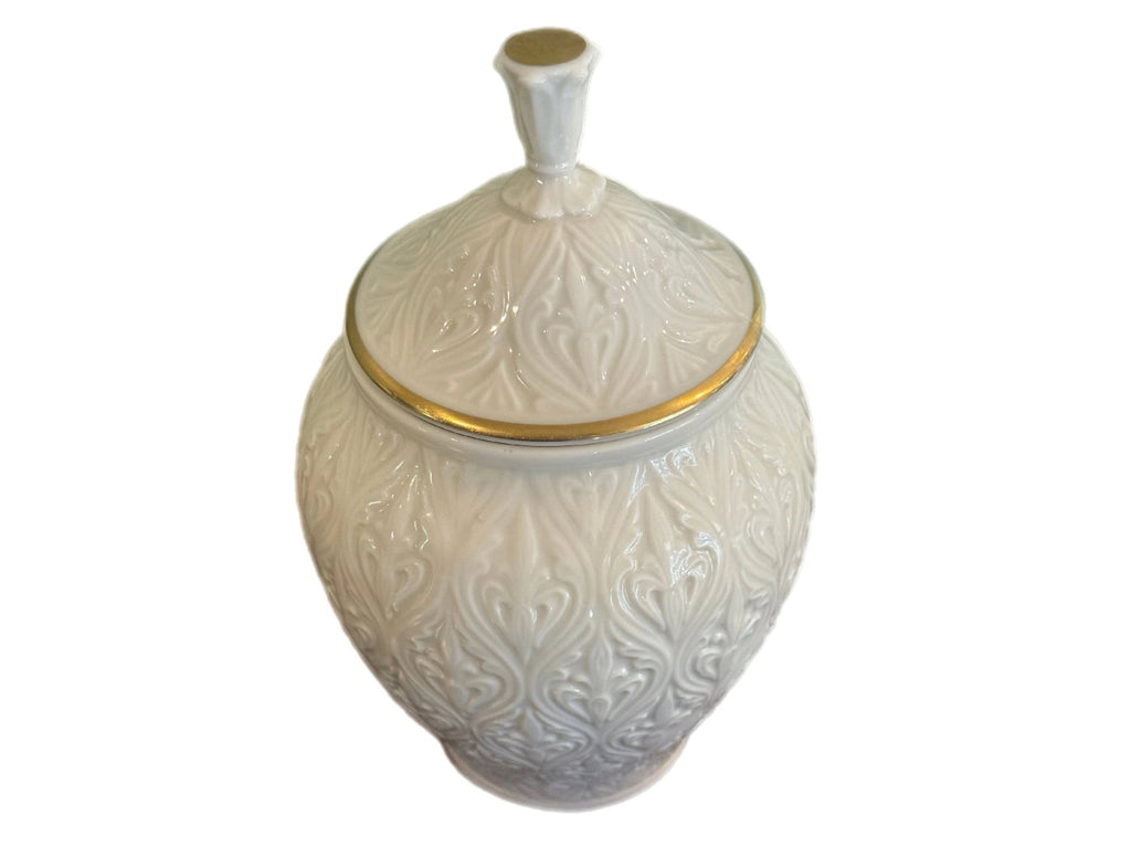 Lovely ca. 1979 Lenox Vintage Kismet 9” Embossed Ginger Jar with 24k Gold